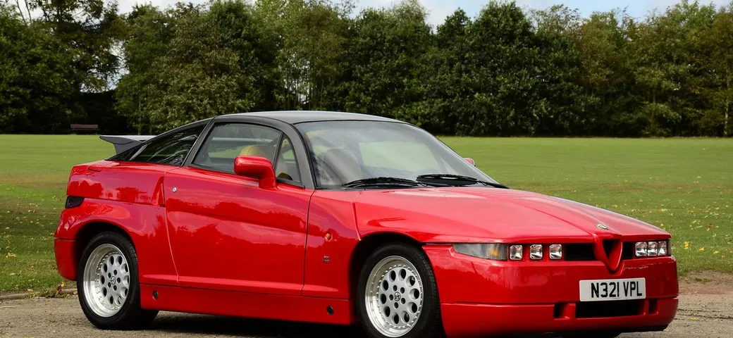 Alfa Romeo: SZ, la favolosa coupé compie 30 anni