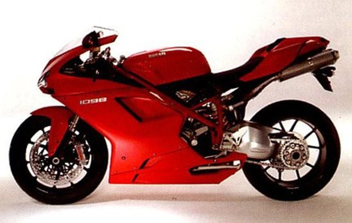 2007 Ducati 1098, lei?