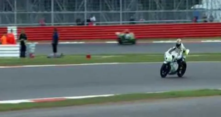 WSS: inarrestabile Laverty, vince anche a Silverstone. In STK600 vittoria della wild card Luke Mossey