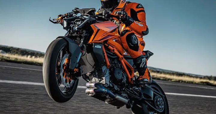 La nuova Super Duke RR 2026? Più leggera, potente e aggressiva