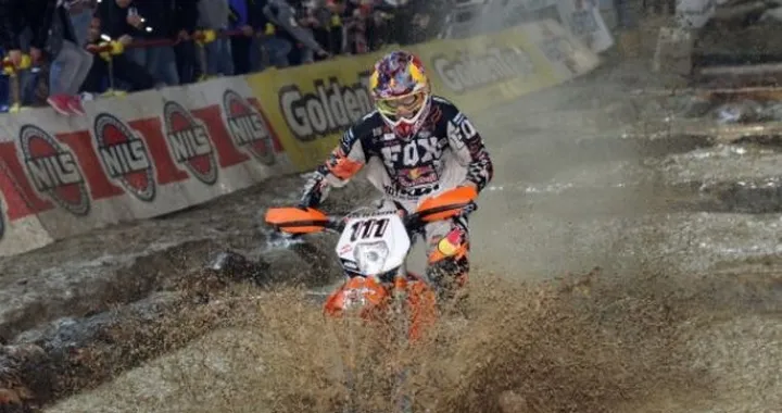 SuperEnduro 2011: Taddy Blazusiak star del primo round a Genova