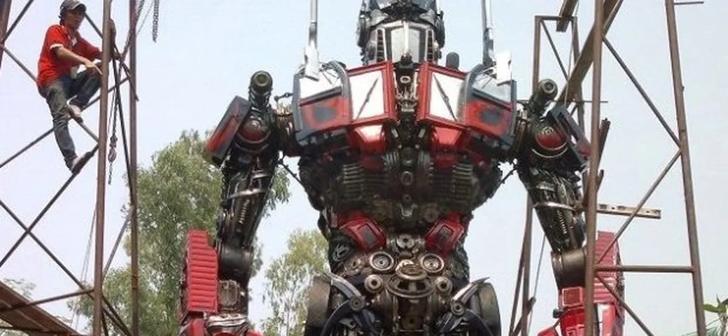 Optimus Prime: in Thailandia è realizzato con componenti di automobili