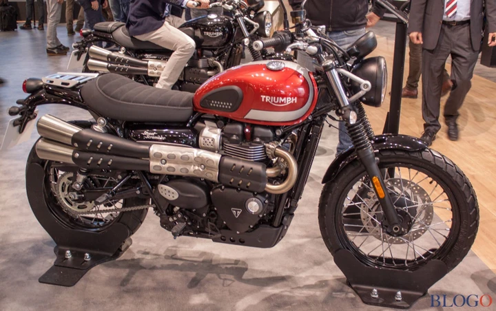 Triumph Street Scrambler 2017: dati, foto e video