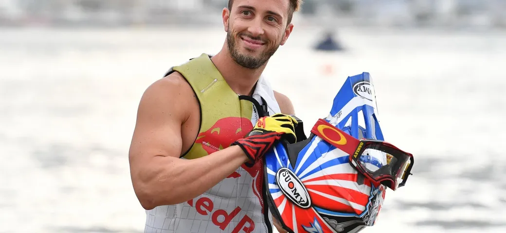 Dovizioso vince la sfida delle moto d'acqua di Misano Adriatico