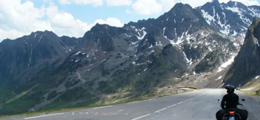 Dove osano le aquile: motoweekend da Fenestrelle al Col di Nivolet