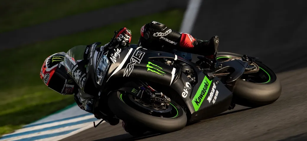 SBK Test Jerez: Rea su Razgatlioglu nel Day-1