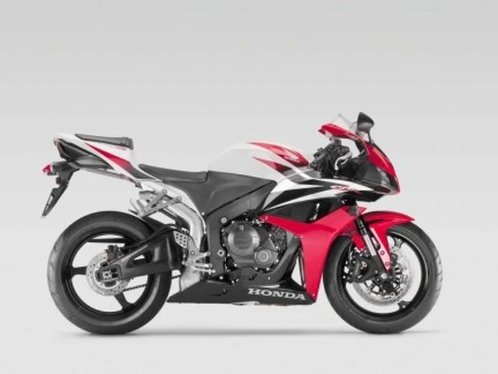 Anteprima: Honda CBR600RR my 2008