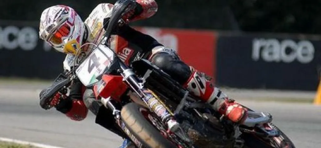 BSB: Christian Iddon, dalla Supermoto alla Superbike, come se niente fosse...