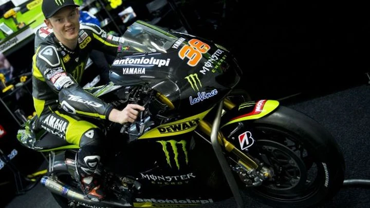 MotoGP: Bradley Smith si prepara al 2013 correndo con una R1 in Qatar