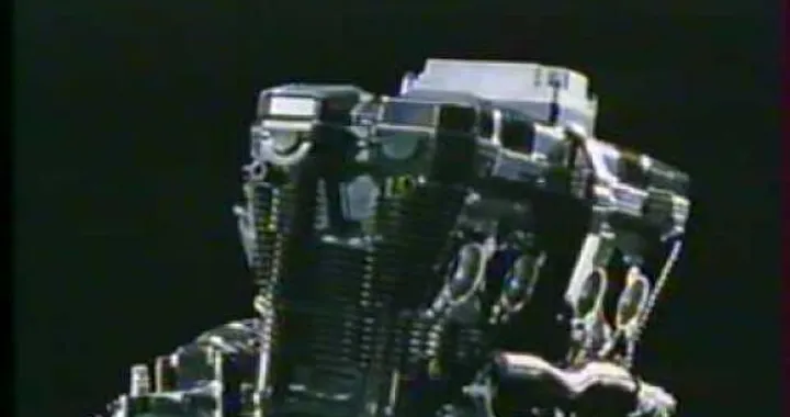 Video: come nasceva una Suzuki GSX-R 750 1993