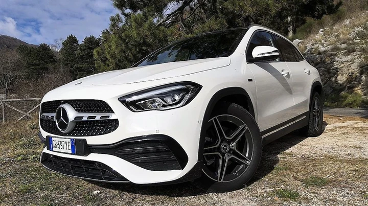 Mercedes GLA 250e