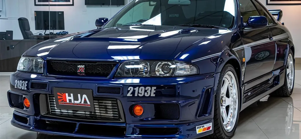 Nissan GT-R R33 Nismo 400R: l’ultimo dei soli 40 esempari è in vendita