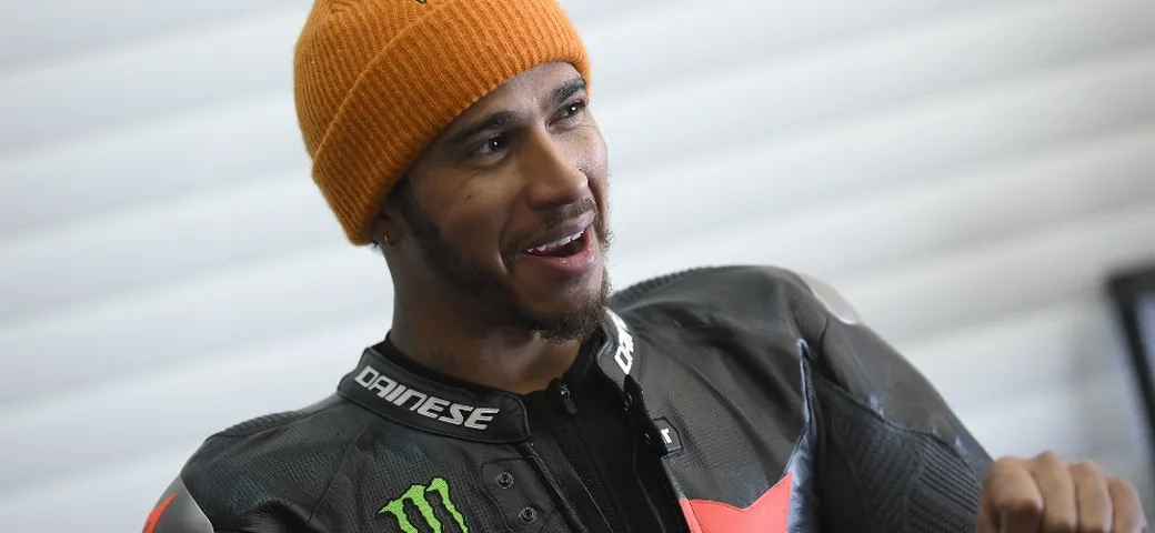Lewis Hamilton a Valentino Rossi: 