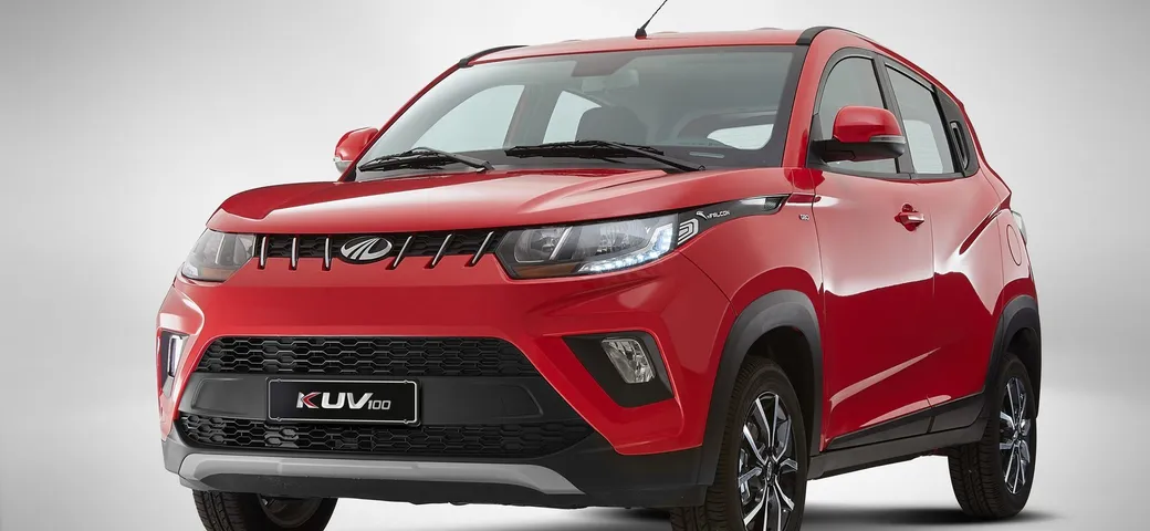 Mahindra KUV100 NXT: la nuova gamma della piccola crossover indiana