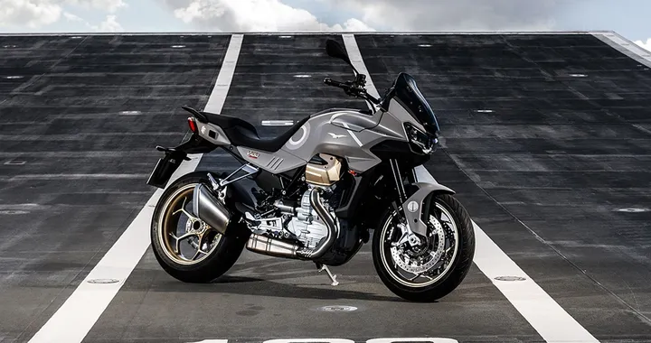 Moto Guzzi V100 Mandello Aviazione Navale