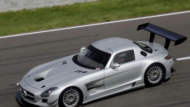 Mercedes SLS AMG GT3: le consegne partiranno a febbraio