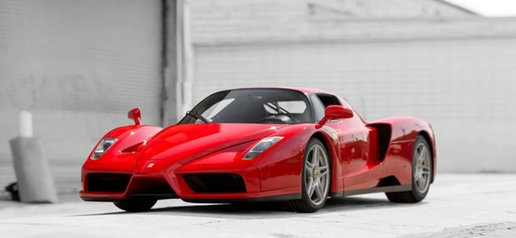 Ferrari Enzo: all'asta l'esemplare di Giovanni Paolo II