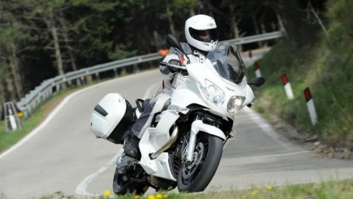 Moto Guzzi Norge 8V 2011: il test di Motoblog