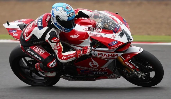 SBK Instanbul: Checa 