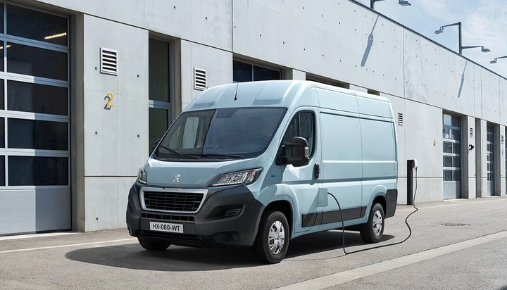 Peugeot e-Boxer: il nuovo veicolo commerciale elettrico
