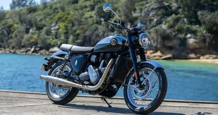 BSA Gold Star 650, due nuovi colori raccontano quasi 100 anni di storia