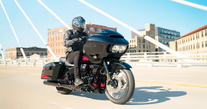Harley-Davidson CVO 2021: prestazioni, stile e lusso per i modelli Custom