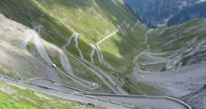 Il pedaggio sul Passo dello Stelvio: una tassa necessaria?