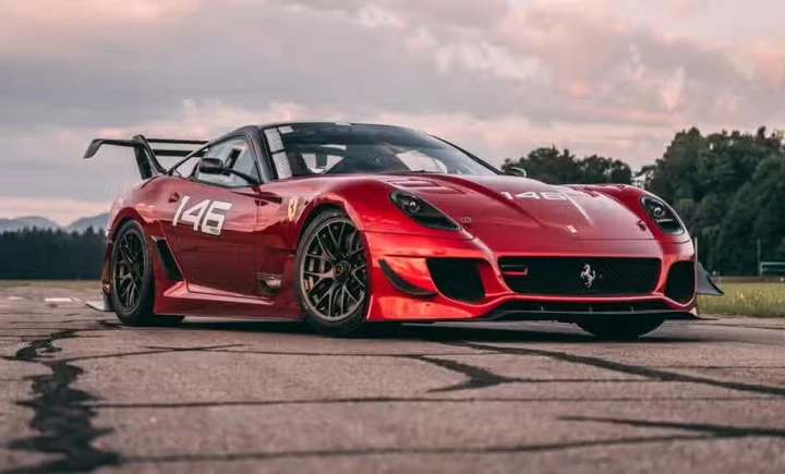 Ferrari 599XX EVO all’asta, il bolide da 750 CV vale fino a 2,5 milioni