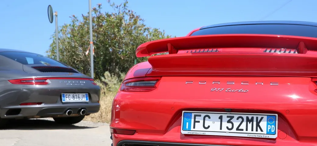Fotografare una targa: è legale?