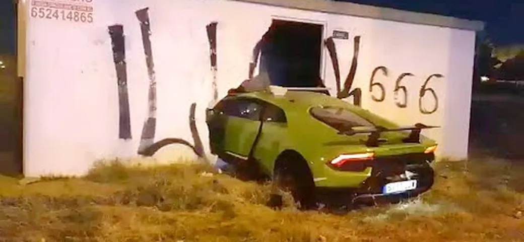 Lamborghini Huracán in prestito sbattuta contro un muro [Video]