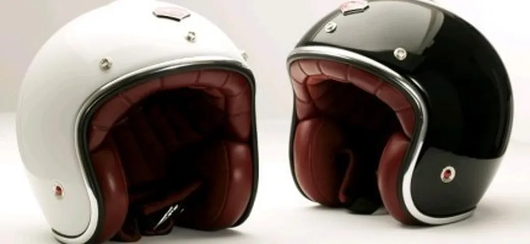 Caschi Ruby: stile in moto