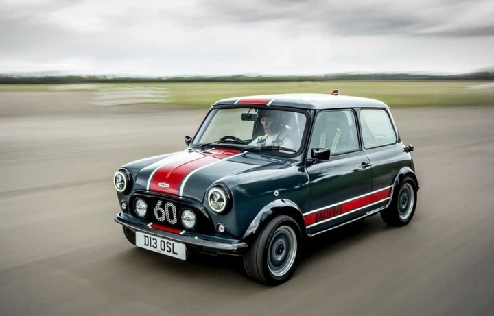 Mini Remastered Oselli Edition: omaggio David Brown per i 60 anni di Mini Cooper