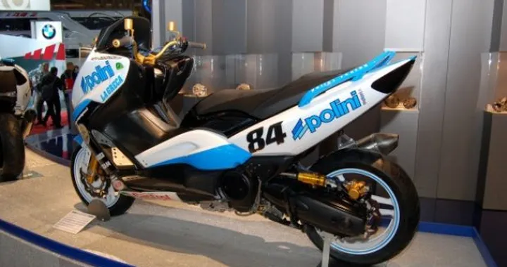 Live @ Eicma 2010: panoramica dello stand Polini