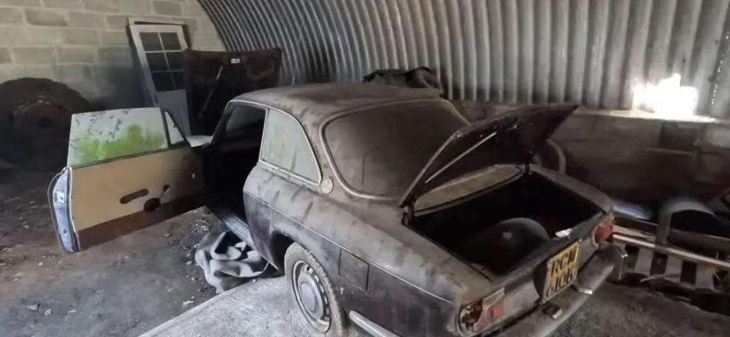 L'Alfa Romeo 1750 GTV rinasce dopo 40 anni di oblio: il restauro