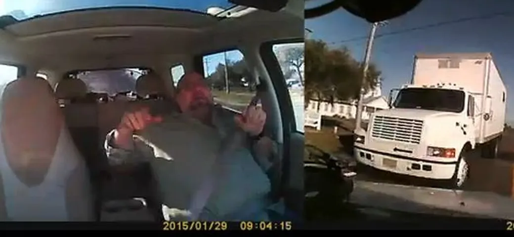 L'incidente visto dall'abitacolo [Video]