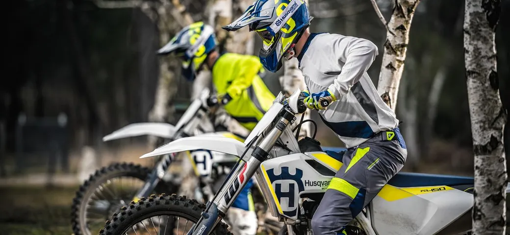 Husqvarna: linea di capi tecnici e casual 2017