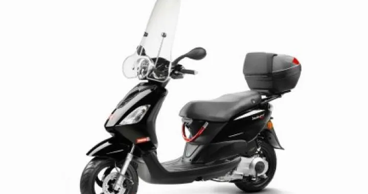 Derbi Boulevard 50cc 2T e 125cc 4T