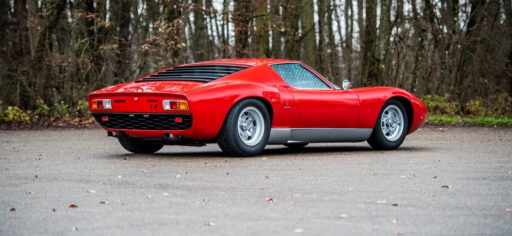 Lamborghini Miura SV e la Countach di Stewart all'asta a prezzo record