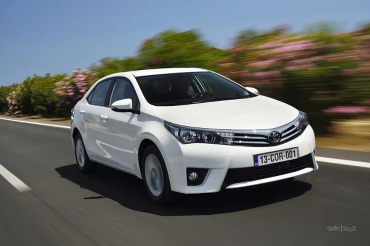 Toyota Corolla 2014: nuove immagini ufficiali