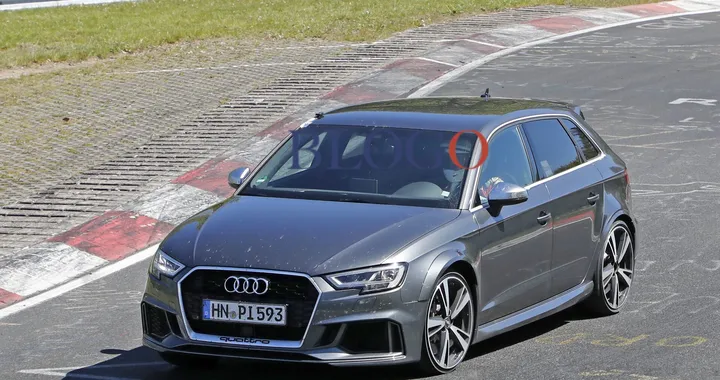 Audi RS3: foto spia al Nurburgring della prossima generazione