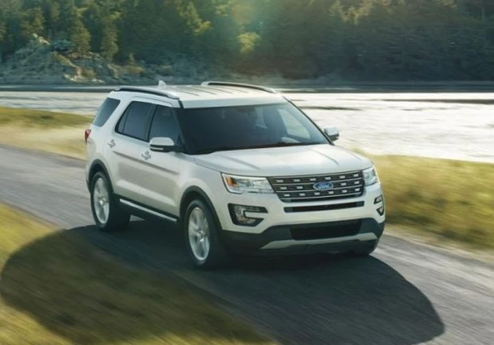 Nuovo frontale e motore 2.3 EcoBoost per il rinnovato Ford Explorer