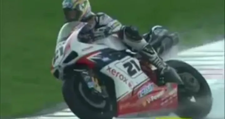 Superpole: il giro record di Troy Bayliss a Portimao