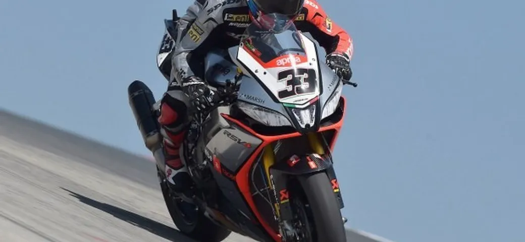 SBK Portimao 2014, Melandri svetta nelle prime libere: 