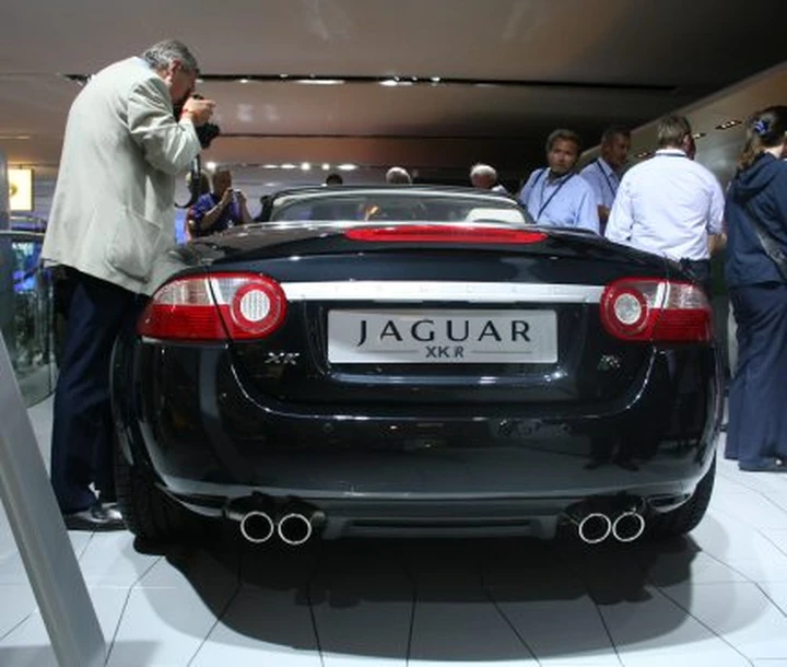 Jaguar XKR a Londra 2006