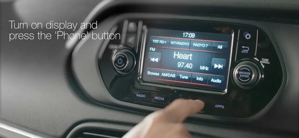 Fiat Tipo: come collegare il bluetooth