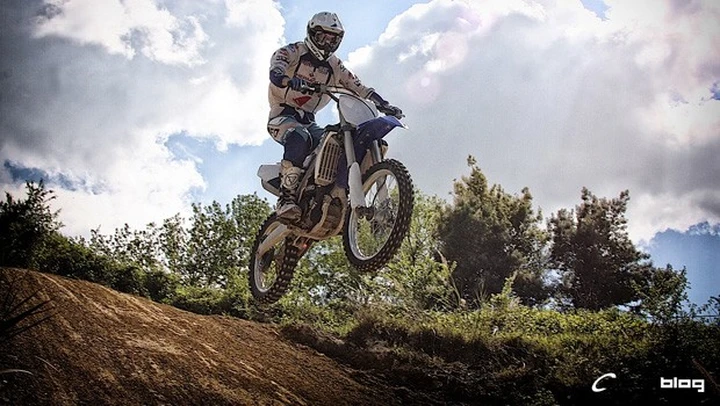 Yamaha YZ250F: il video-test di motoblog