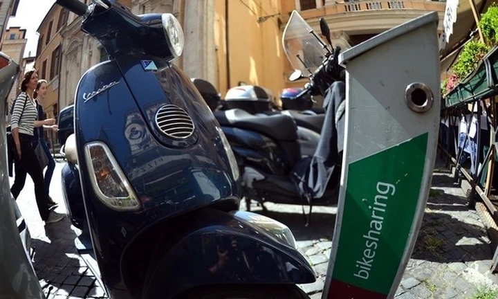 Cresce l'attenzione dei comuni nei confronti delle due ruote: il focus di ANCMA, Legambiente e Ambiente Italia