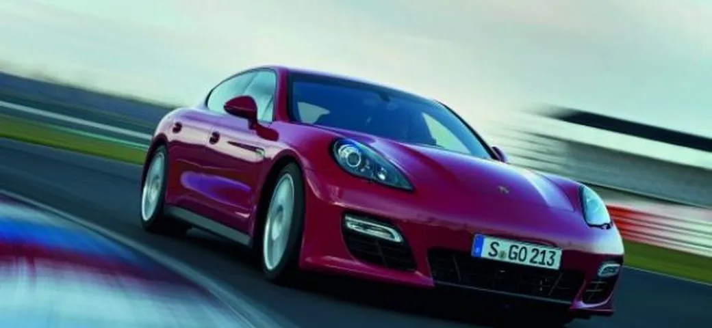 Porsche Panamera GTS