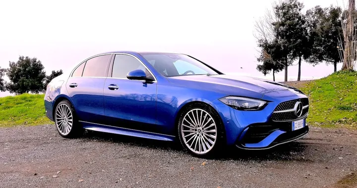 Mercedes-Benz Classe C 220d: la prova su strada