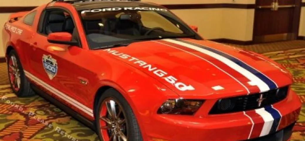 Ford Mustang GT: eccola nelle vesti di pace car per la Daytona 500